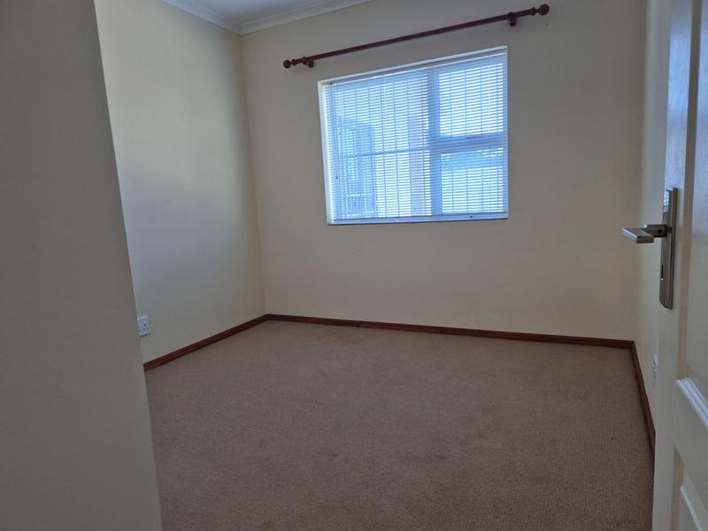 3 Bedroom Property for Sale in Franskraal Western Cape